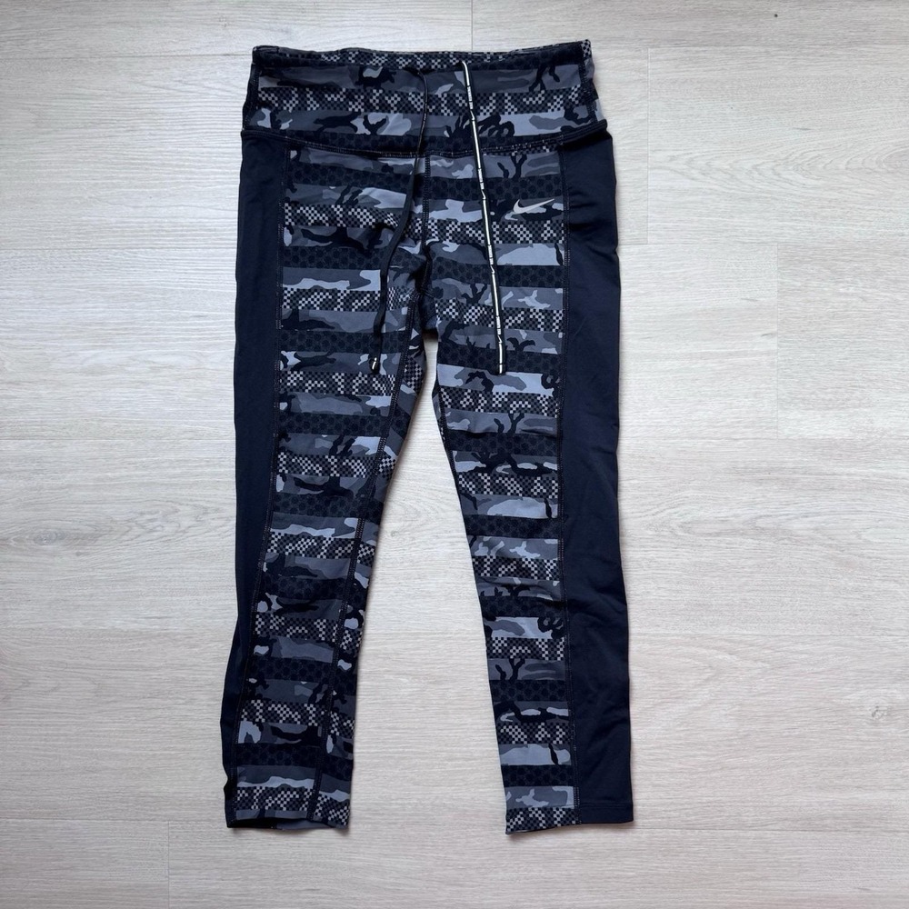 Nike Dri Fit Camo Leggings Womens Small Black Gray Running Drawstring Zip
